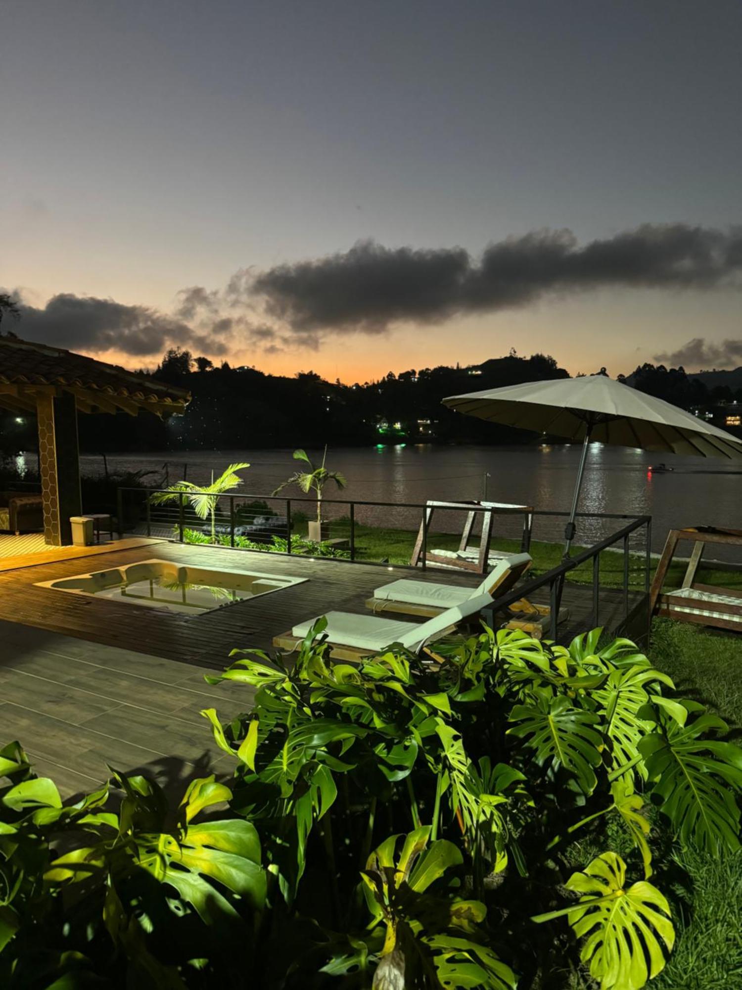 Botanico Hotel Boutique Guatape El Penol  Εξωτερικό φωτογραφία